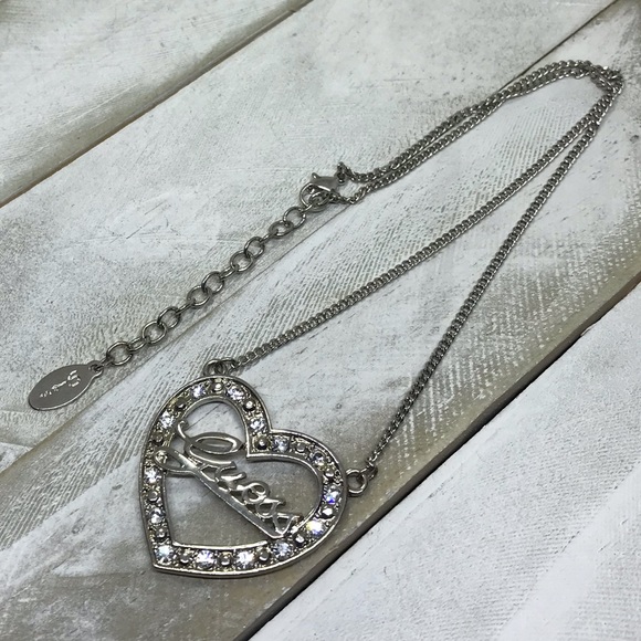 Guess Heart Necklace - Picture 4 of 8